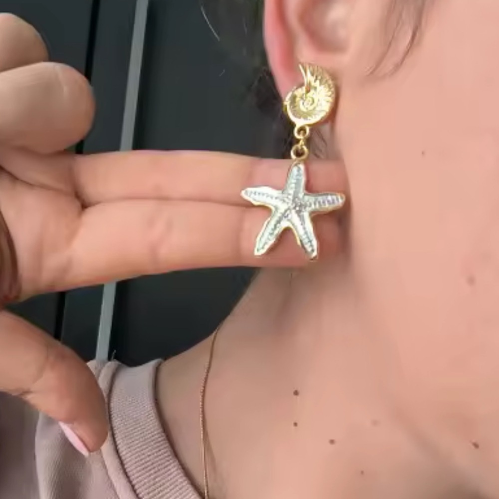 Anthropologie Gold and Cream Starfish Earrings - Picture 3 of 5